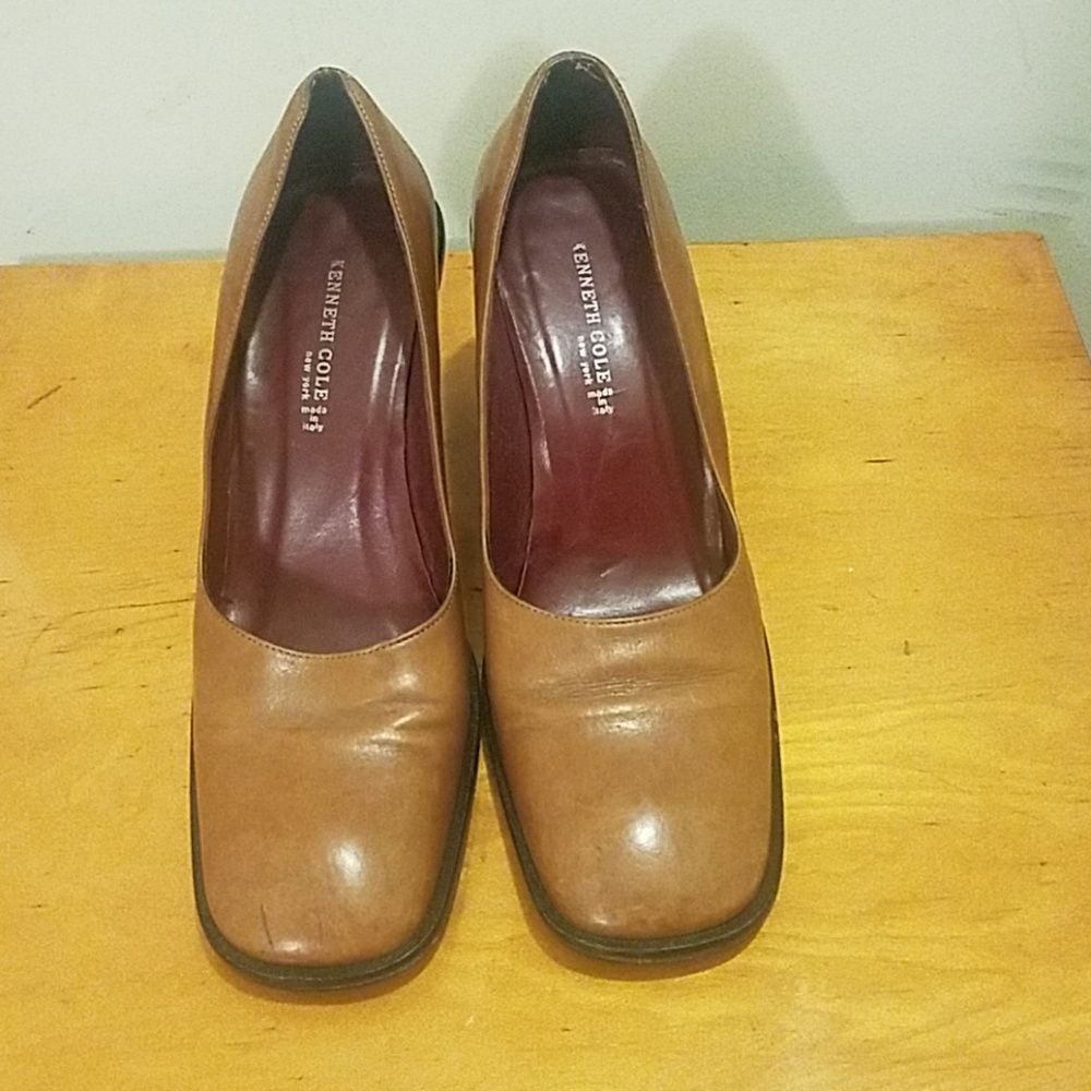 Kenneth Cole Step N Style